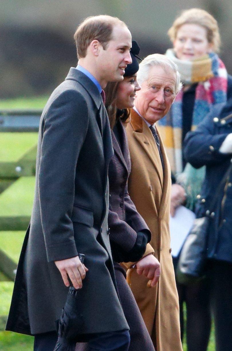 Książę Harry walczy o odbudowę relacji z księciem Karolem, księciem Williamem i Kate Middleton