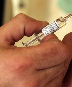 Koronawirus na świecie. Szczepionka na grypę chroni przed COVID-19?