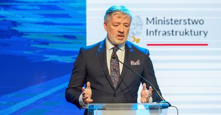 "Dramatyczny błąd". Prezes CPK: potrzebna pilna rozbudowa lotniska