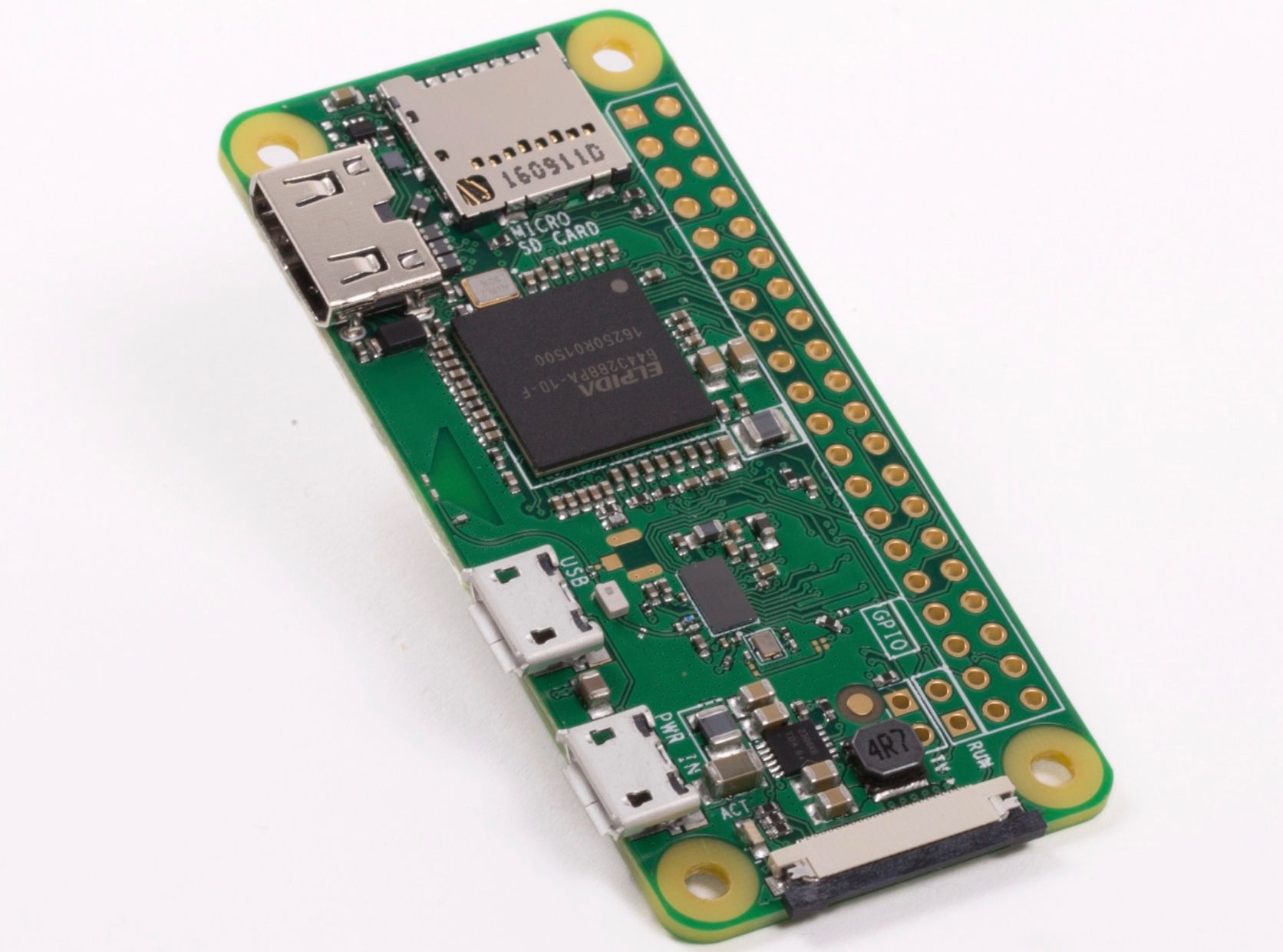 Raspberry Pi Zero W: minikomputer z WiFi i Bluetooth za 40 złotych 1