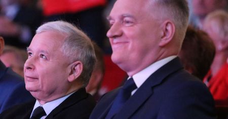 Z deszczu pod rynnę [Opinia]