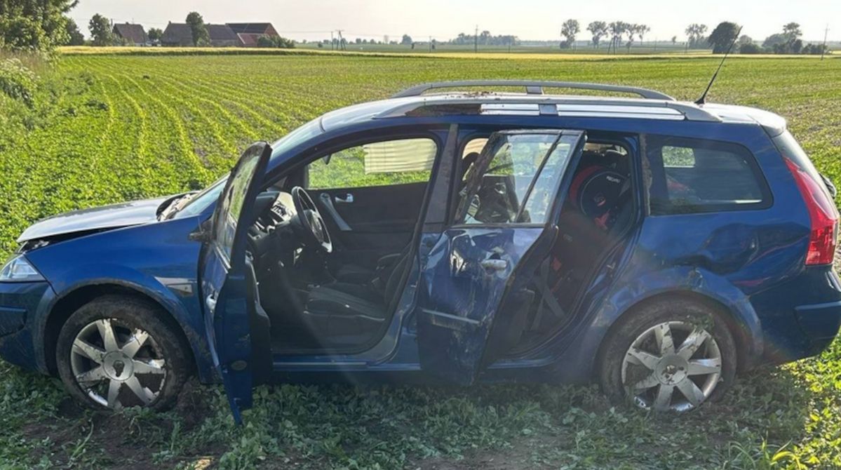 Zderzenie aut w Dębnicy pod Kłeckiem. Poszkodowane dziecko i mama