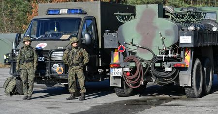 Liczba żołnierzy na granicy polsko-białoruskiej. Podał ją szef MON