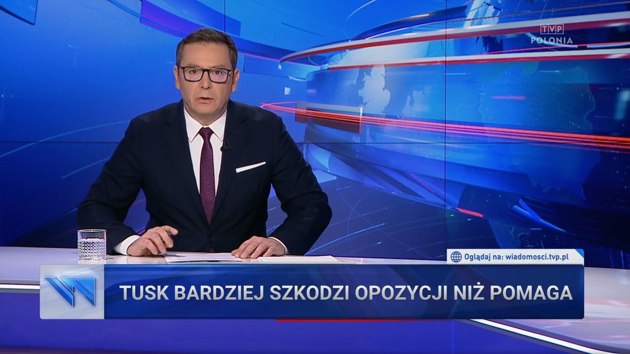 "Wiadomości" TVP po raz kolejny atakują Donalda Tuska. Zarzucają mu agresję i nienawiść