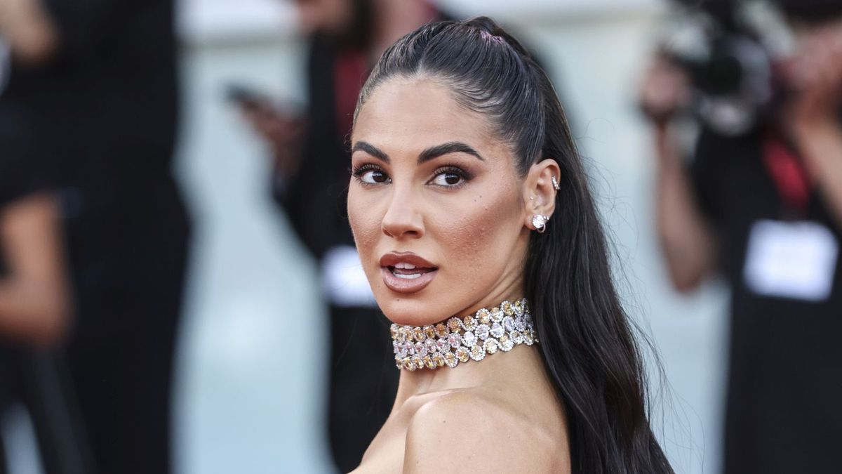 Giulia Salemi w odważnej kreacji na gali Serie A