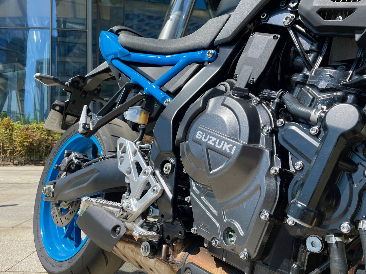 Suzuki GSX-8S