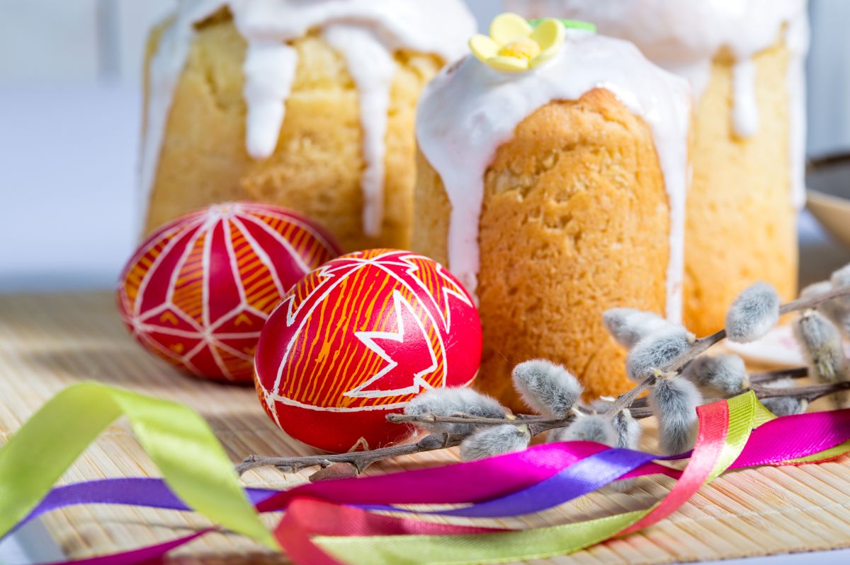 5 ciast na Wielkanoc, które warto zrobić. Osłodzą święta całej rodzinie