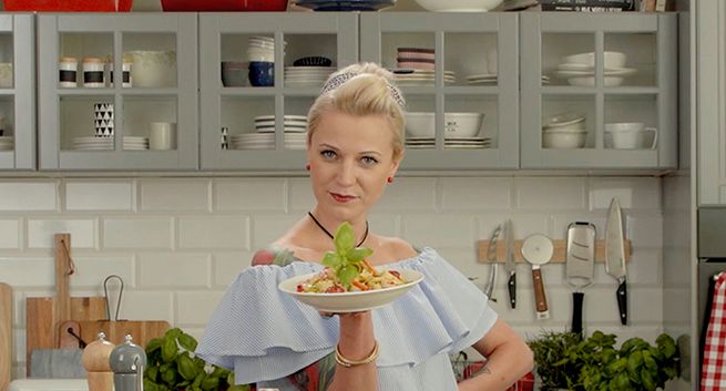 „Twoja kuchnia ma to coś” - Daria Ładocha w kampanii serów Apetina (wideo)