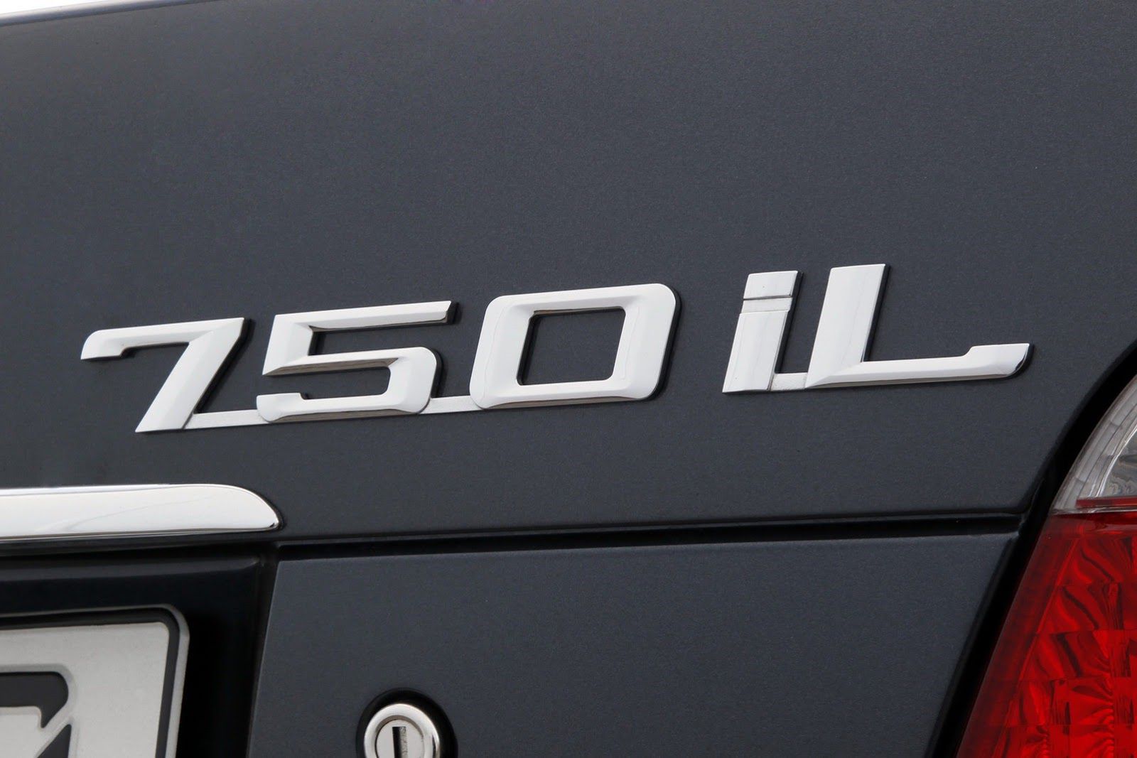BMW Serii 7 V12