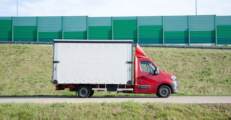 Test: Renault Master piwoplan firmy Plandex - bo widelcem nie da się jeść zupy