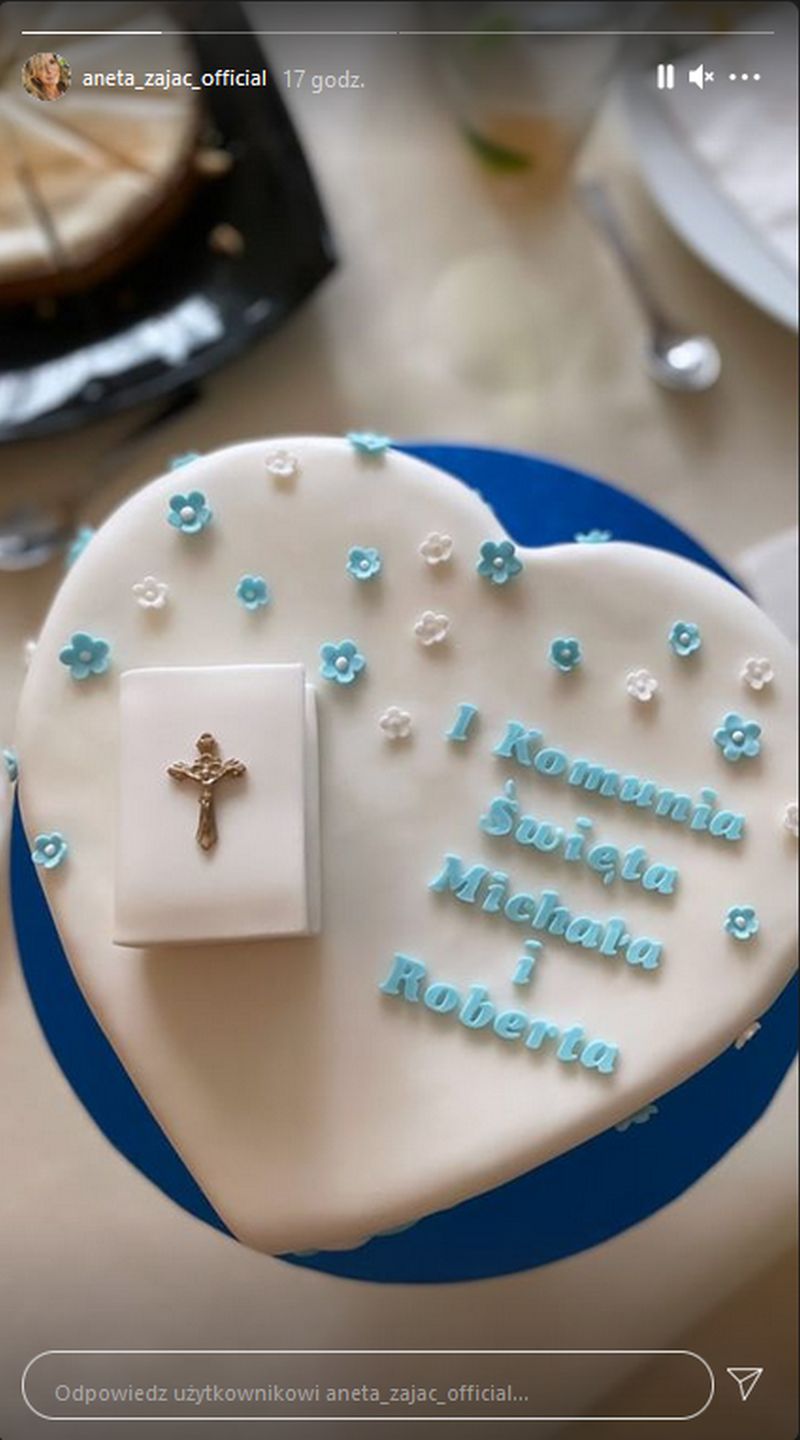 Aneta Zając pokazuje komunijny tort synów