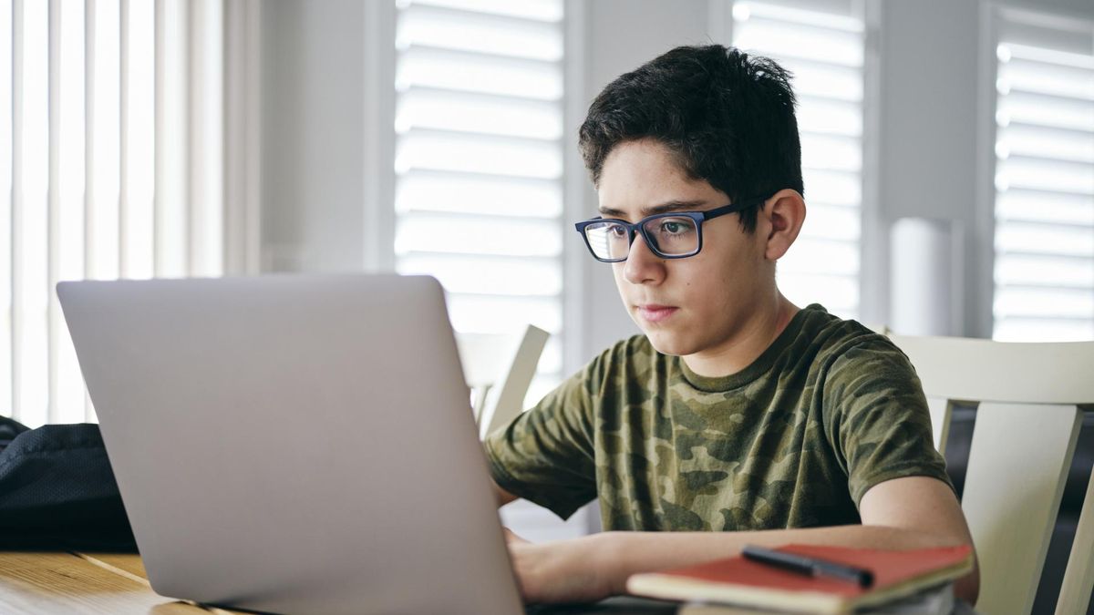 Parafraza i peryfraza. Jak ich nie mylić?