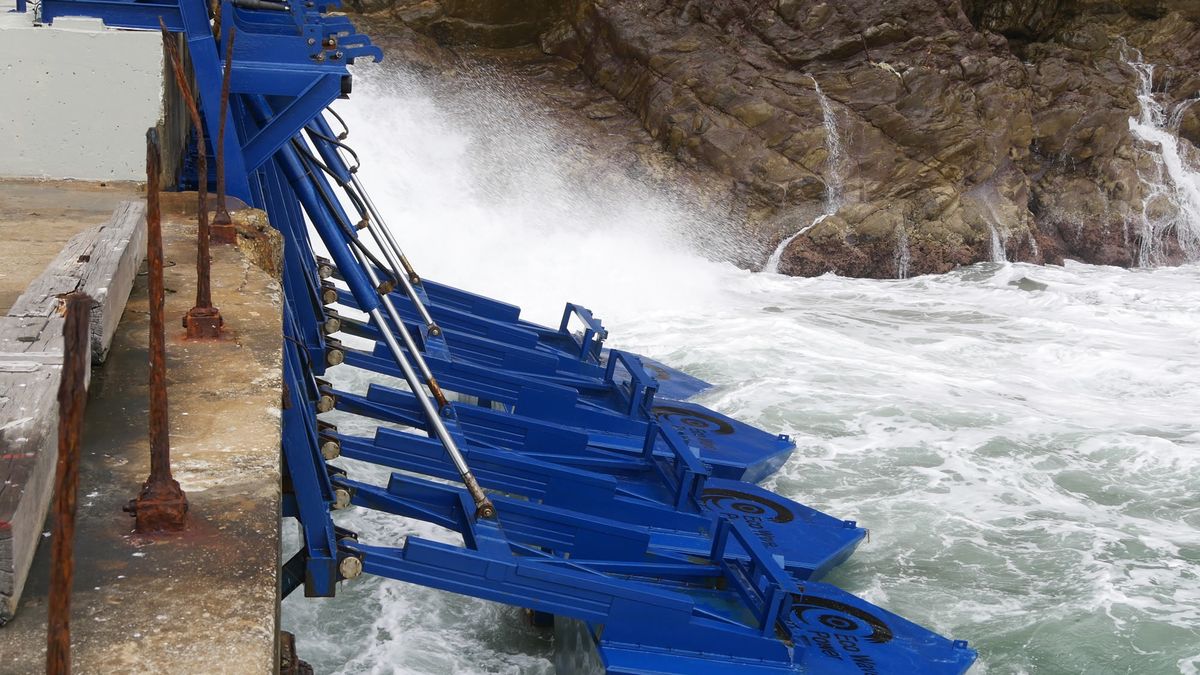 Elektrownia falowa w Hiszpanii. Pozyskają prąd z fal morskich