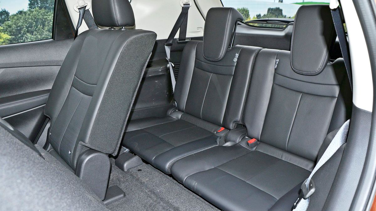 Często dodatkowe 2 siedzenia okazują się bardzo przydatne