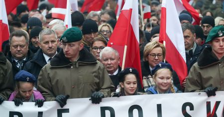 Marsz bez kandydata. Kaczyński zmienia plany, politycy PiS zaniepokojeni