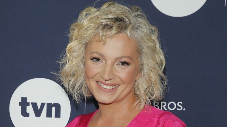 Dorota Szelągowska pozuje na ramówce TVN
