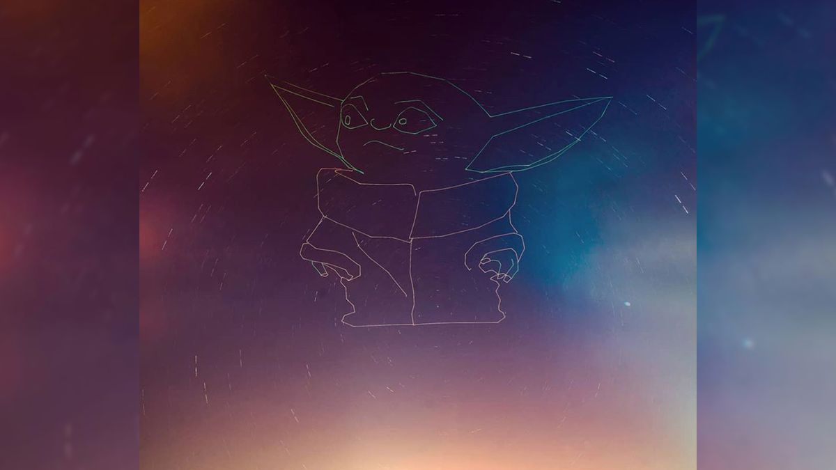 Baby Yoda pojawił się na niebie za sprawą dronów 1