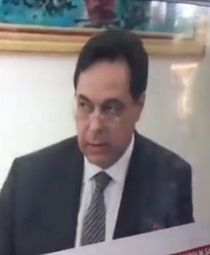 Zawstydzająca wpadka na antenie TVP Info. Lektor nie mógł się wysłowić