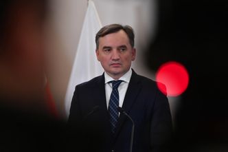 Partie czekają na ruch Trybunału Konstytucyjnego. Ważą się losy ich pieniędzy