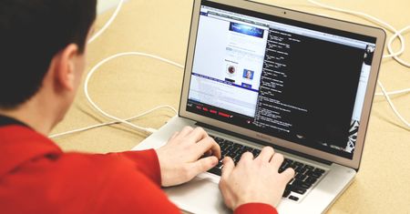 Chiny. Rządowi hakerzy obeszli weryfikację dwuetapową VPN w Europie i USA