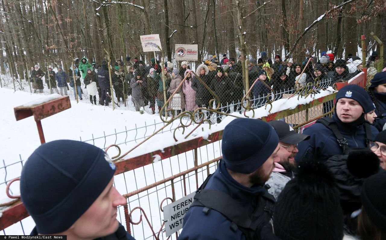 Sprawa schroniska w Sobolewie. Co prokuratura zarzuca Marianowi D.?