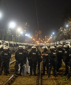 Internauci umawiają się na sylwestra. Przed domem Jarosława Kaczyńskiego