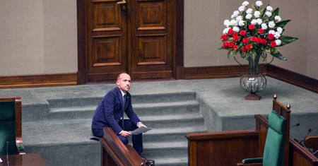 Miało być wielkie sprzątanie w spółkach. Borys Budka utknął na mieliźnie