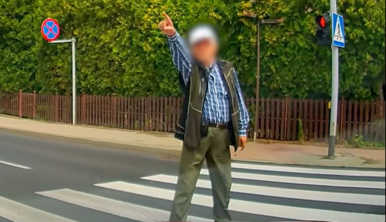 Miał czerwone, wszedł na pasy. Finał może zaskoczyć