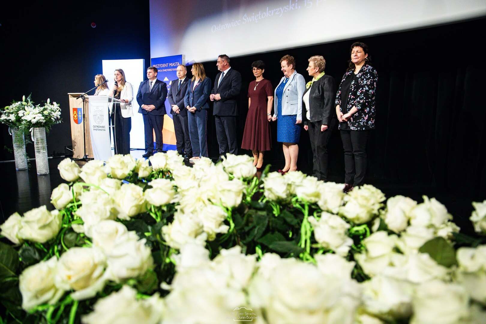 Święto ostrowieckiej oświaty. Były gratulacje, podziękowania i nagrody