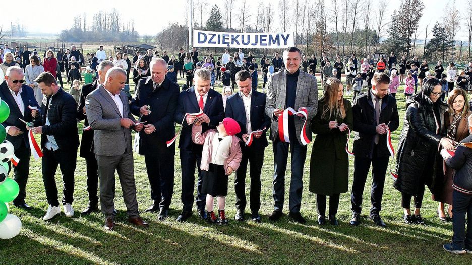 Biszcza. Oddano do użytku kompleks boisk
