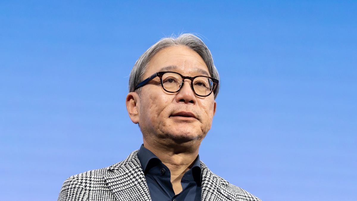 TOKYO, JAPAN - OCTOBER 29: Honda Motor Co. CEO Toshihiro Mibe speaks during a media day for the Japan Mobility Show 2025 at Tokyo Big Sight in Tokyo, Japan on October 29, 2025. The show, formally known as the Tokyo Motor Show, will be open to the public from October 31. (Photo by Tomohiro Ohsumi/Getty Images)
