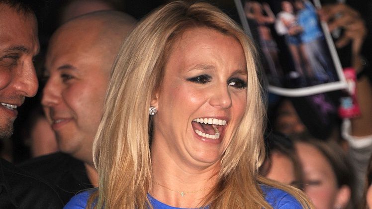 Britney Spears pozuje nago z psem