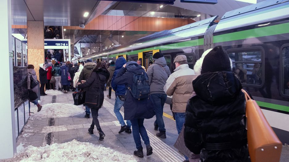 Podwyżki cen biletów w PKP Intercity. Rząd zapowiada pomoc