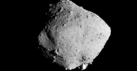 To znaleziono w asteroidach. Japończycy ogłosili sensację