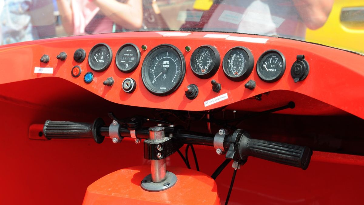 Ratownicy WOPR przejechali po 50-letnim pływaku