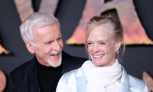 Poznali się na planie "Titanica". Dla niej James Cameron zostawił żonę