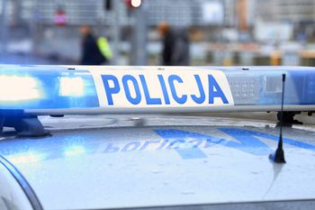 Bójka 14-latek przed galerią handlową. Tak zareagowali świadkowie