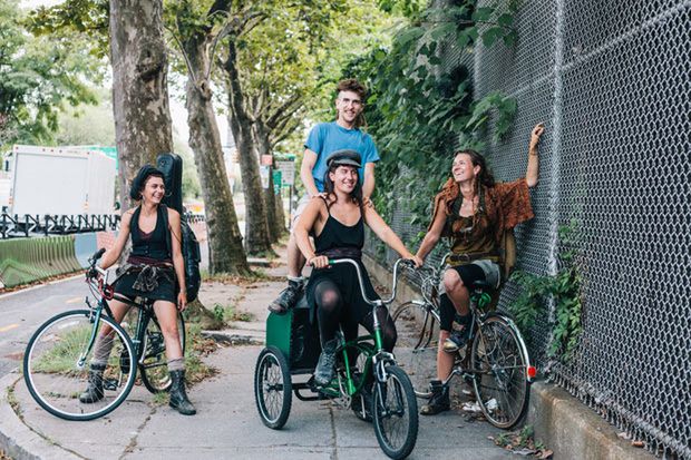 Nowojorscy rowerzyści, czyli uliczny projekt Sama Polcera 12