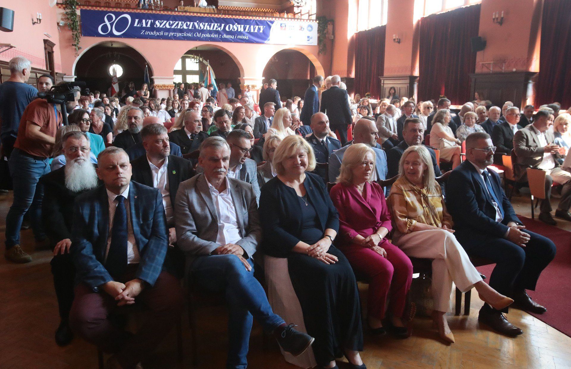 Oficjalna inauguracja nowego roku szkolnego w Szczecinie odbyła się w Liceum Ogólnokształcącym nr 1