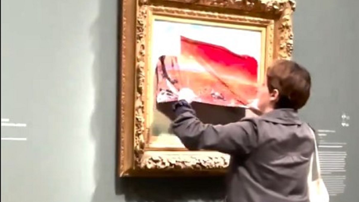 Aktywistka klimatyczna zakleiła słynny obraz.