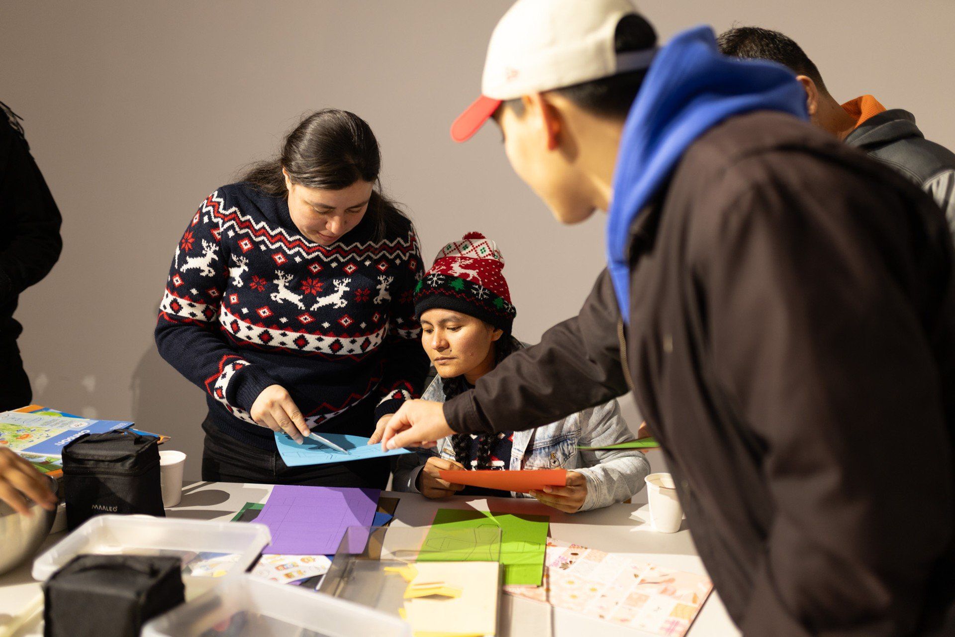 Warsztaty tworzenia lampionów w Bałtyckiej Galerii Sztuki Współczesnej.