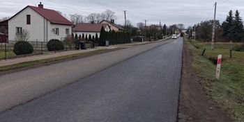 Zgórsk/Janowiec: Nowy dywanik asfaltowy na DW984