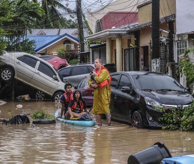 Już ponad 100 zabitych na Filipinach po przejściu tajfunu Kalmaegi