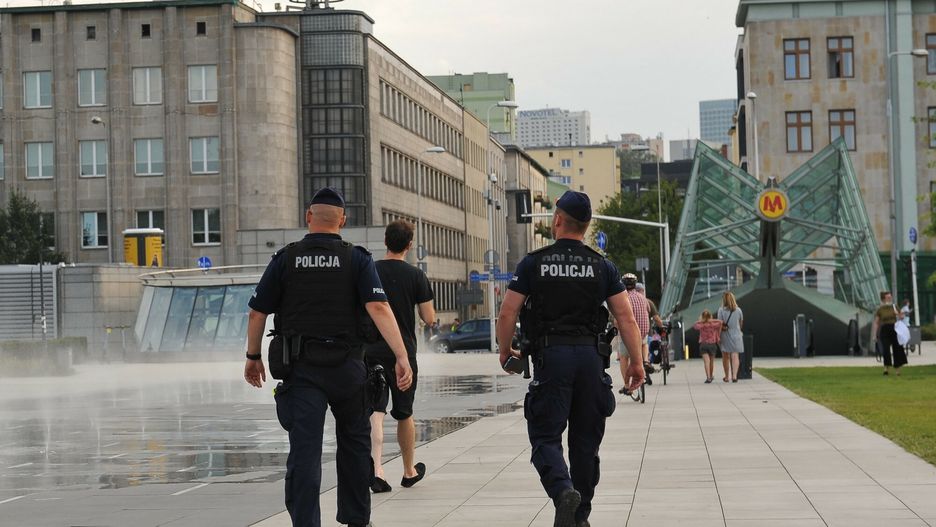reporter_baza_2021-08
19.07.2021 Warszawa N/z Patrol pieszy policji na ulicach Warszawy Fot. Gerard/REPORTER
Gerard/Reporter