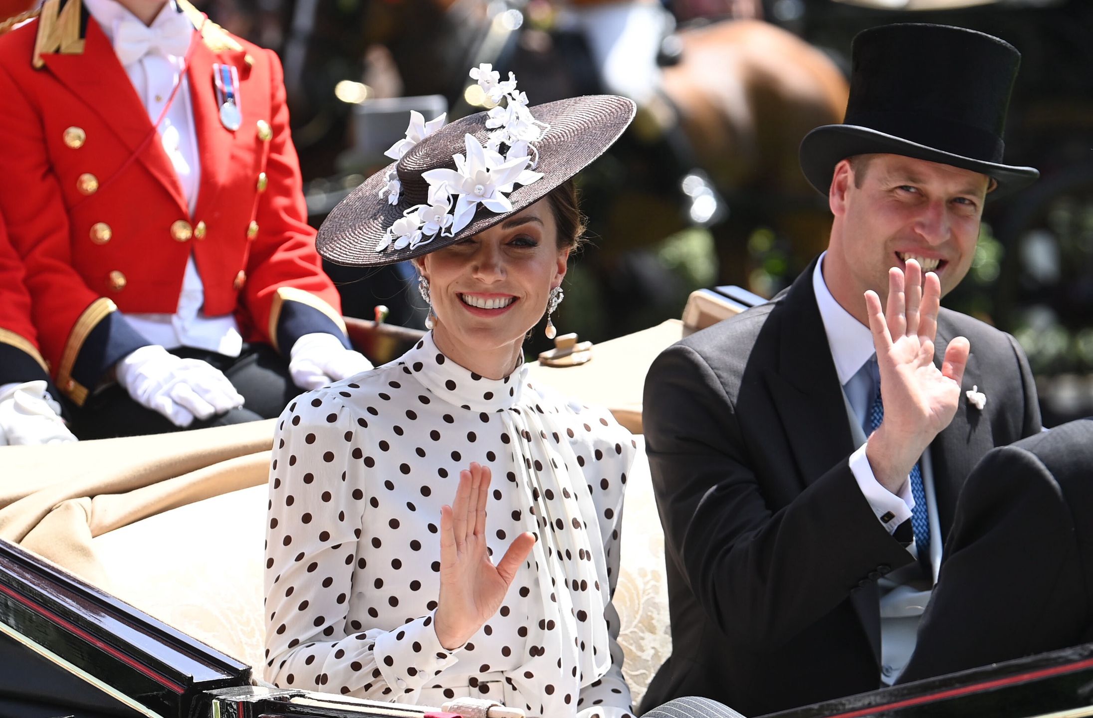 Książę William i księżna Kate na królewskich wyścigach konnych w Ascot 