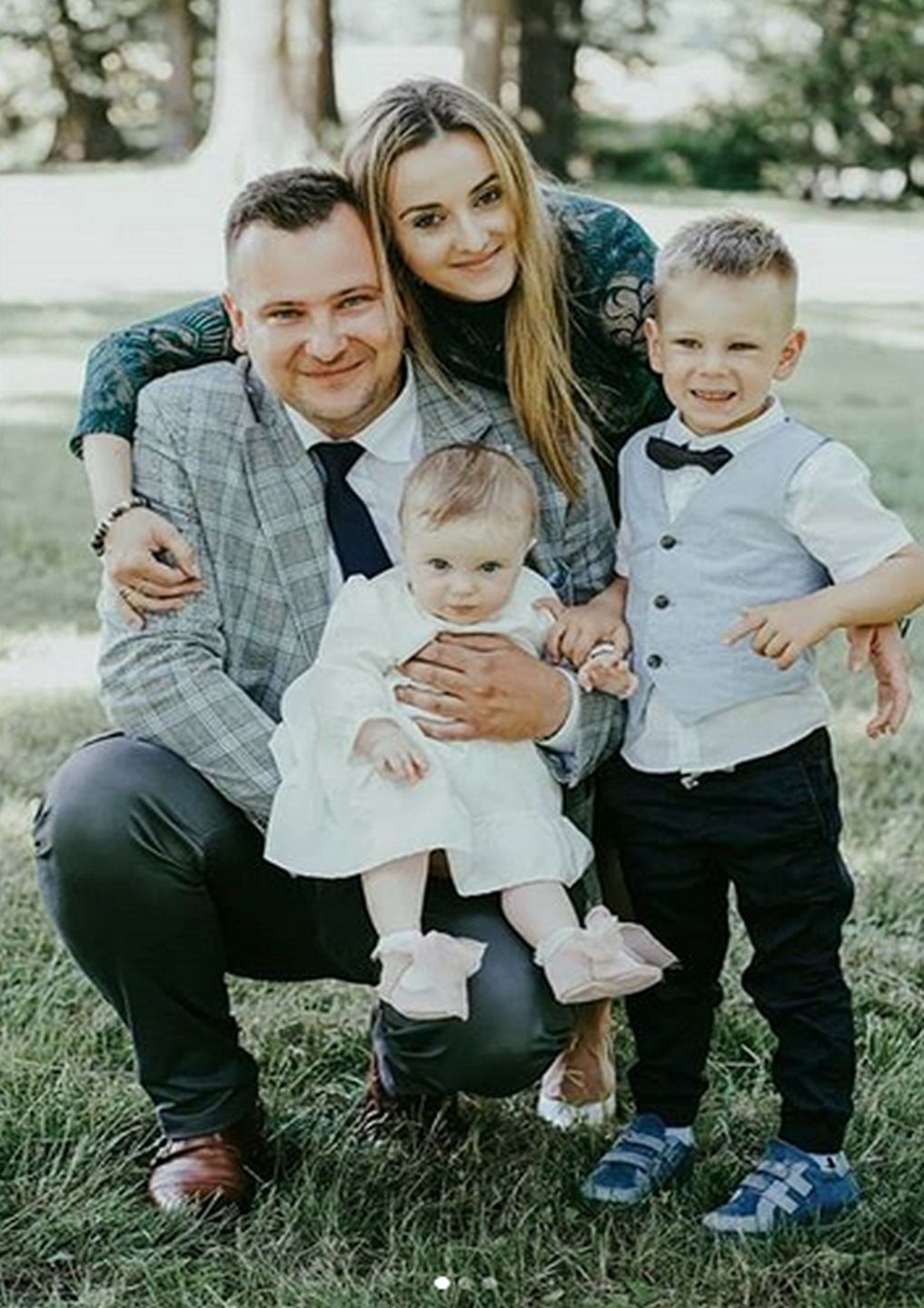 Anna i Grzegorz Bardowscy z dziećmi