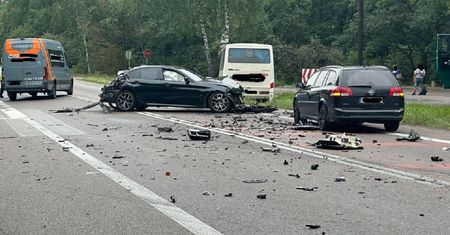 DK 19, Wandzin. Wypadek ciężarówki, autobusu i dwóch aut. Droga krajowa zablokowana