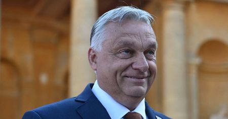 Węgry wprowadzą szybką ścieżkę wizową dla Rosjan i Białorusinów? Bruksela domaga się wyjaśnień