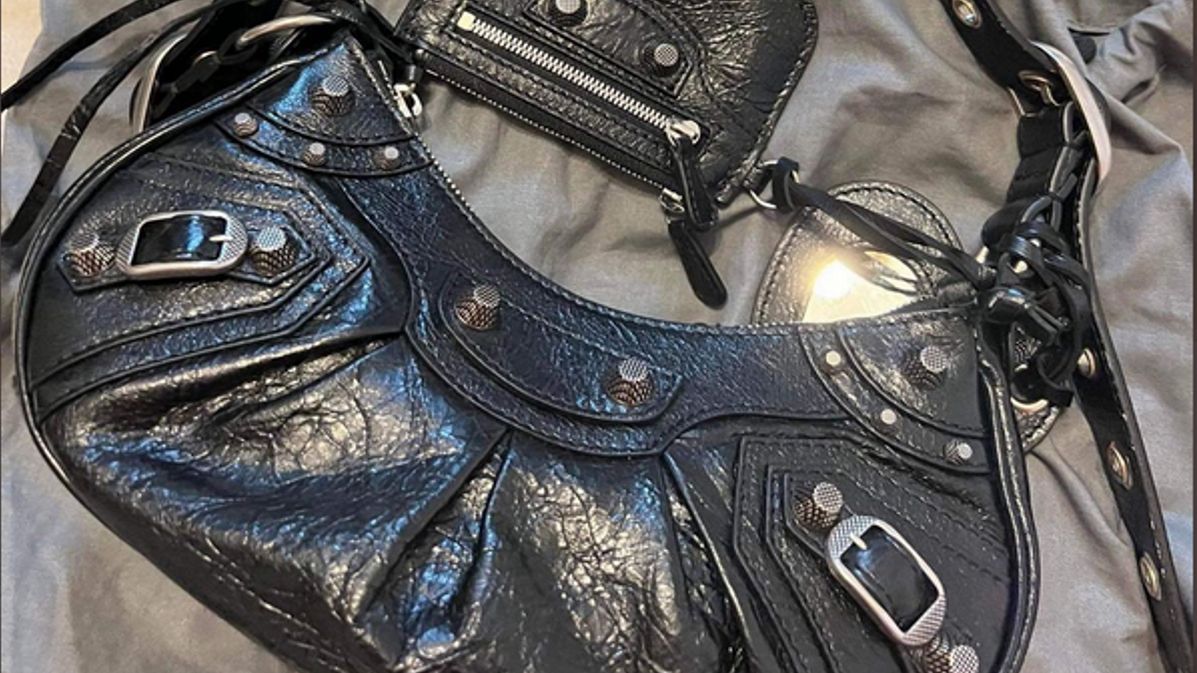 Torebka Balenciagi, zdjęcie ilustracyjne