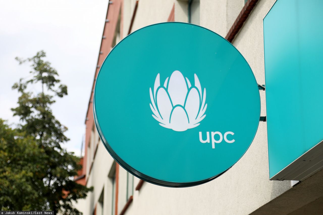 Rząd i UPC pomogą nauczycielom. Otrzymają darmowy dostęp do internetu